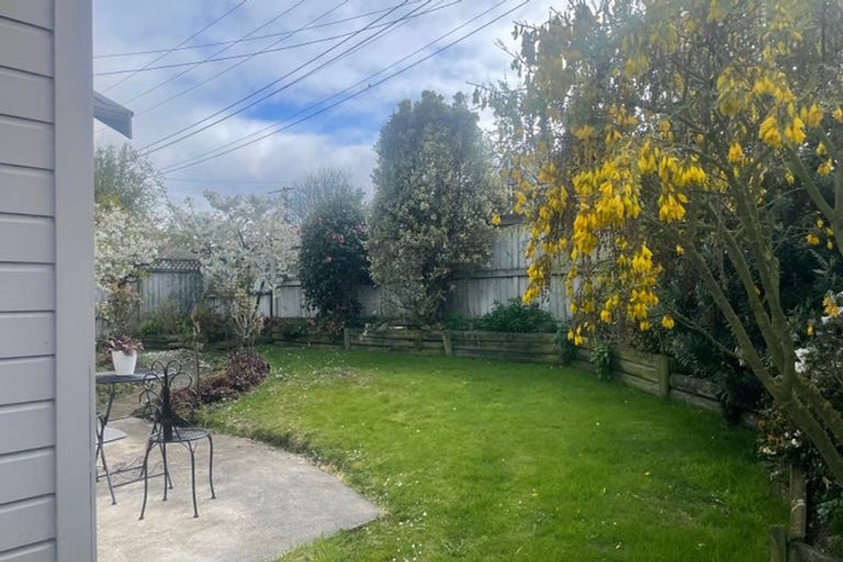 Photo of property in 92 Tomahawk Road, Andersons Bay, Dunedin, 9013