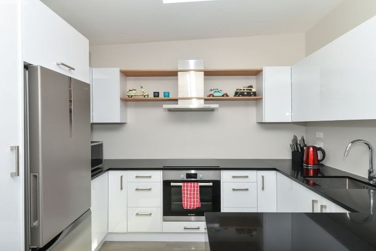 Photo of property in 3/49 Ohaupo Road, Melville, Hamilton, 3206