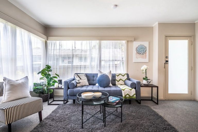 Photo of property in 6/43 Shakespeare Road, Milford, Auckland, 0620