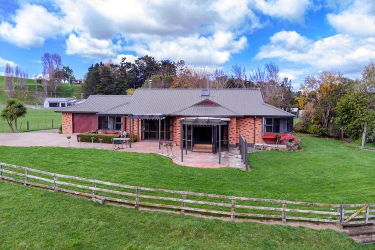 Photo of property in 185a Tipapakuku Road, Dannevirke, 4930