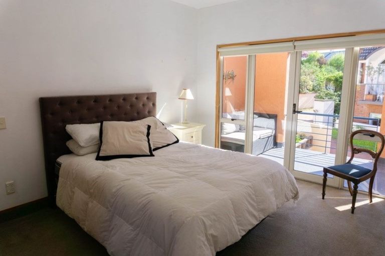 Photo of property in 64 Drivers Road, Maori Hill, Dunedin, 9010