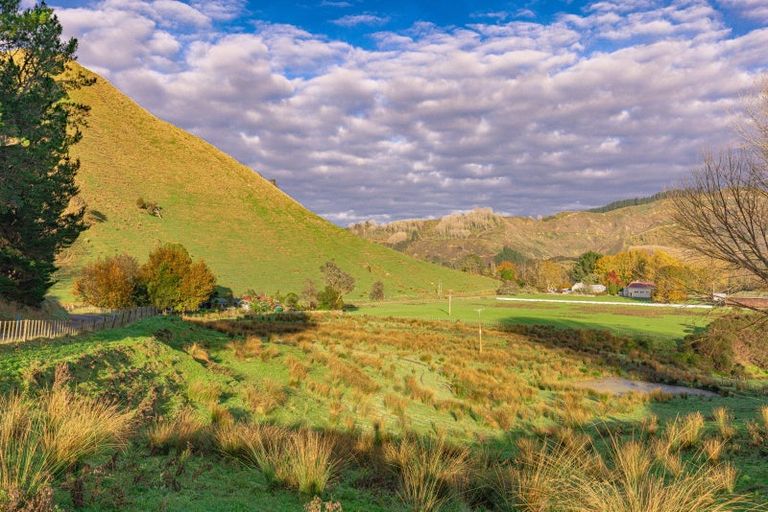 Photo of property in 37 Creek Road, Mangamahu, Whanganui, 4586