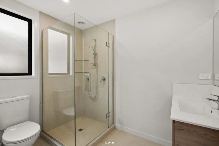 Photo of property in 33 Mulholland Drive, Jacks Point, 9371