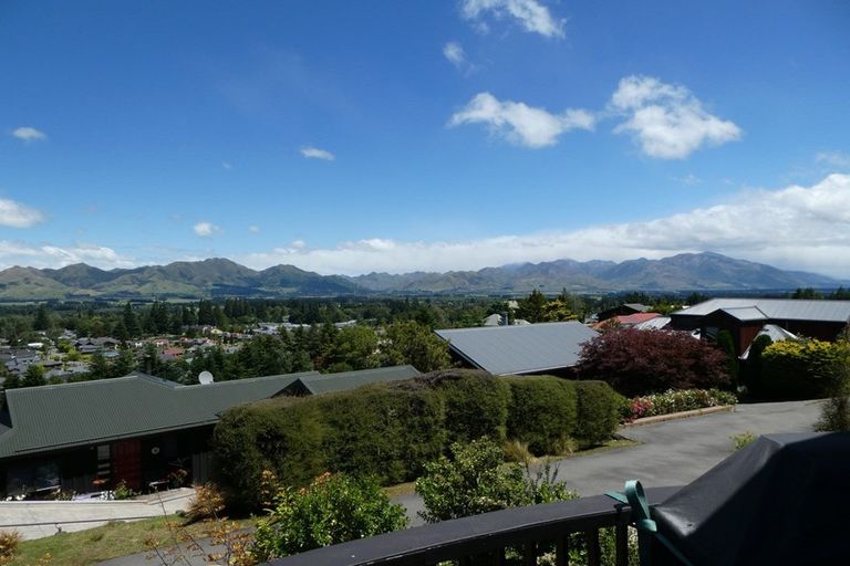 Photo of property in 15 Acheron Heights, Hanmer Springs, 7334