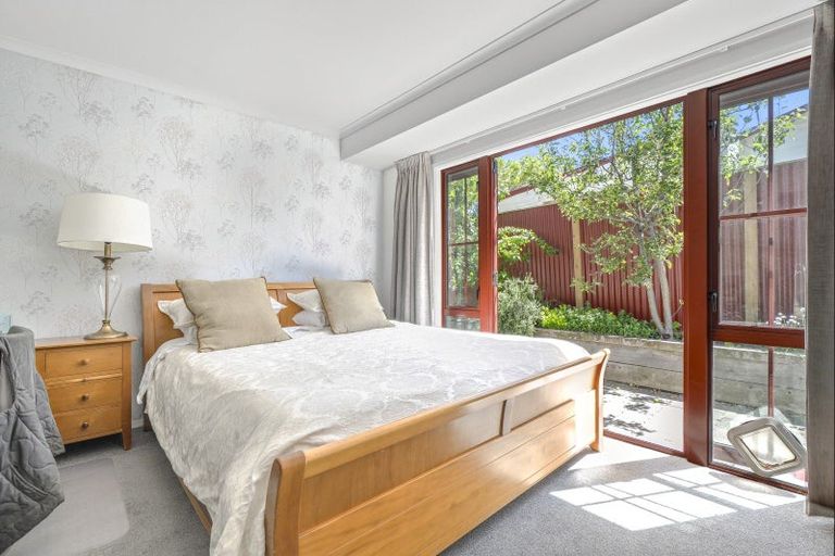 Photo of property in 2 Ray Street, Cromwell, 9310