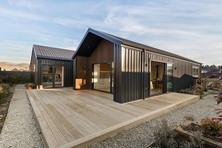 Photo of property in 46 Wallis Drive, Cromwell, 9310