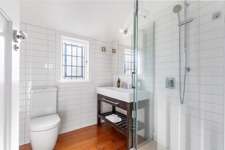 Photo of property in 19 Burnley Terrace, Mount Eden, Auckland, 1024