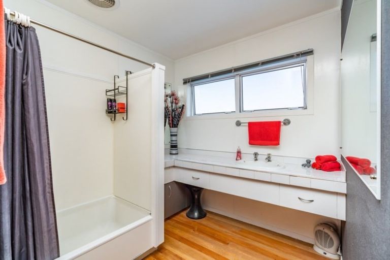 Photo of property in 26 Punga Grove Avenue, Riverside, Whangarei, 0112