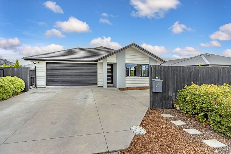 Photo of property in 297 Halswell Junction Road, Halswell, Christchurch, 8025