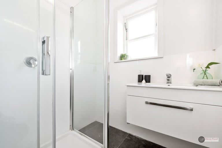 Photo of property in 1 Riverside Drive, Waiwhetu, Lower Hutt, 5010