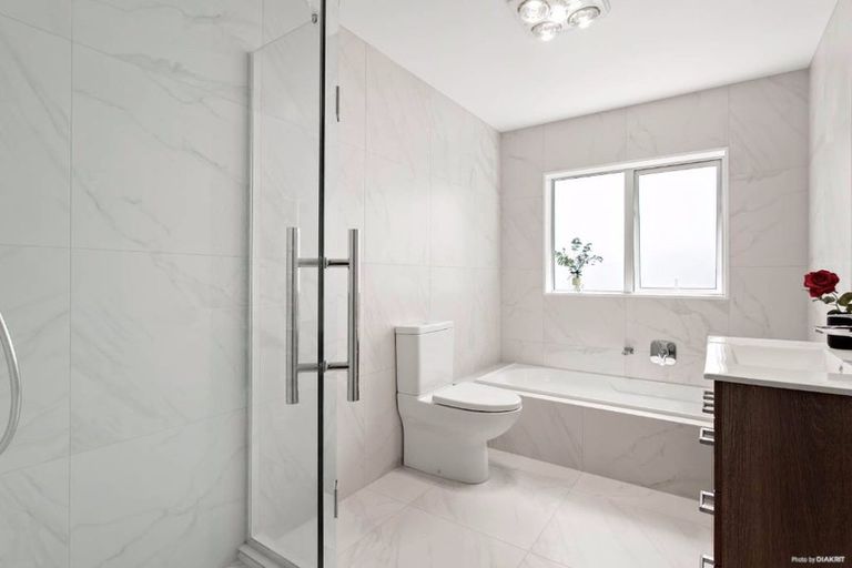 Photo of property in 109 Kowhai Road, Mairangi Bay, Auckland, 0630