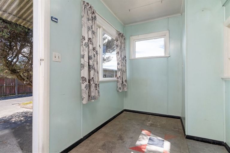 Photo of property in 32 Keir Crescent, Lansdowne, Masterton, 5810