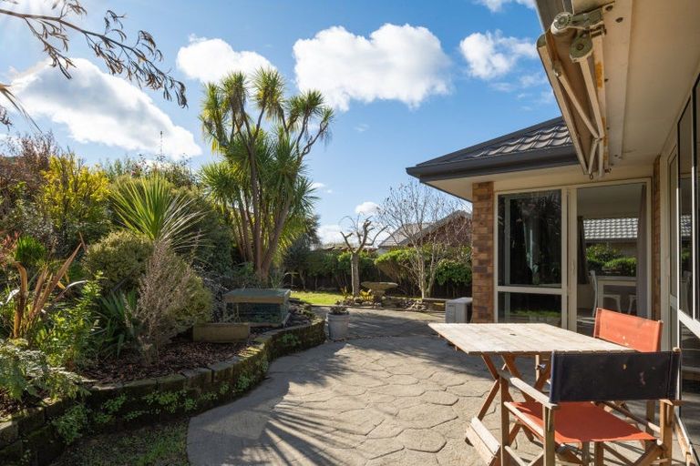 Photo of property in 2 Whitby Close, Waikawa, Picton, 7220