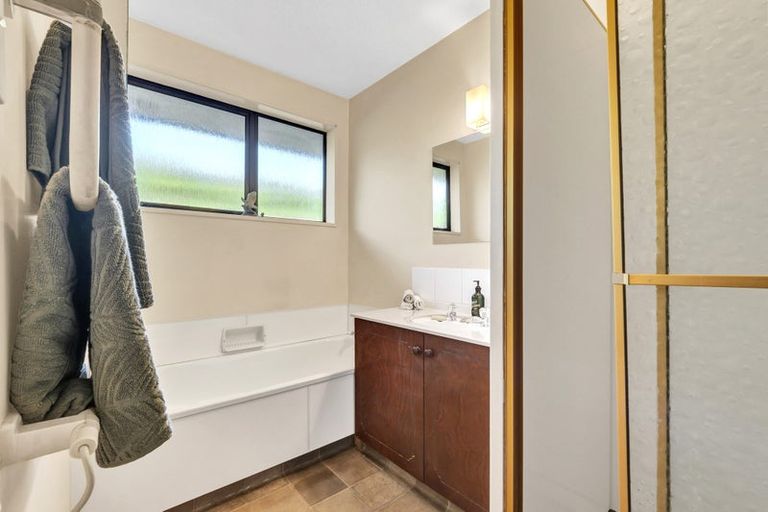 Photo of property in 1/77 Frankleigh Street, Somerfield, Christchurch, 8024