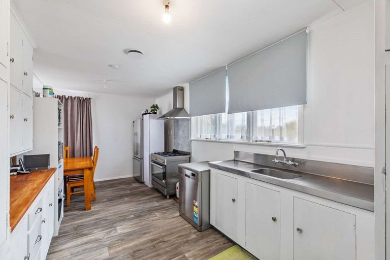 Photo of property in 4 Tainui Street, Meremere, Mercer, 2474