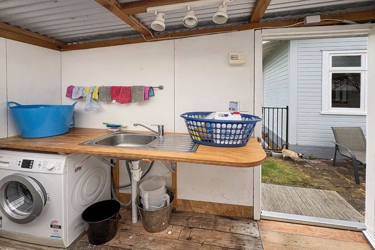 Photo of property in 51 Bedford Avenue, Gonville, Whanganui, 4501