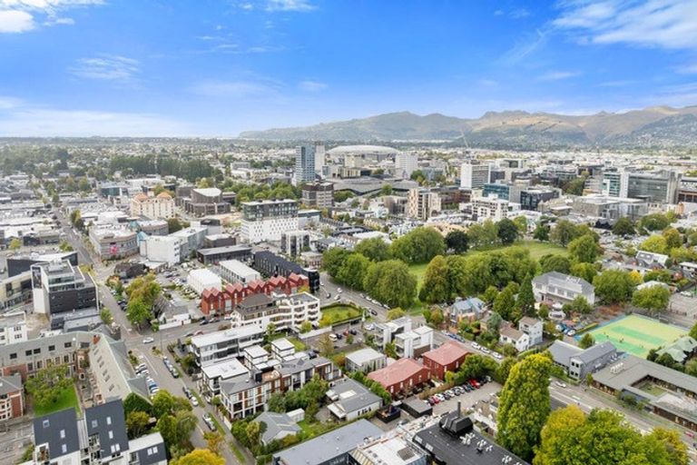 Photo of property in 2/30 Peterborough Street, Christchurch Central, Christchurch, 8013