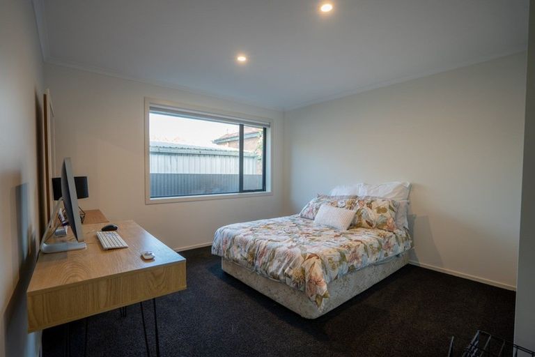 Photo of property in 40 Queen Street, Winton, 9720