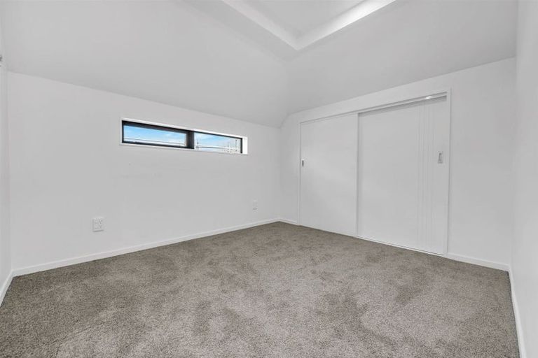 Photo of property in 84b Hutchinsons Road, Bucklands Beach, Auckland, 2014