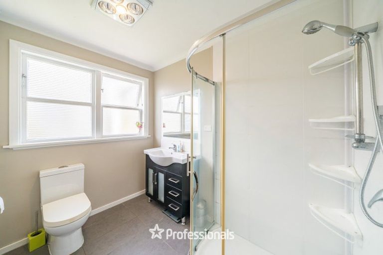 Photo of property in 247 Fergusson Drive, Heretaunga, Upper Hutt, 5018