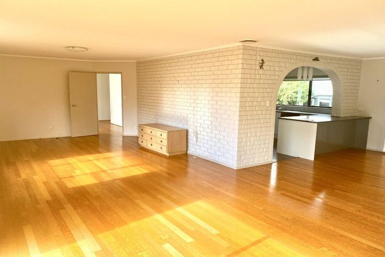 Photo of property in 49 Alexander Avenue, Torbay, Auckland, 0630