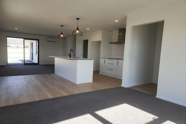 Photo of property in 14 Mehrtens Crescent, Woodend, 7691