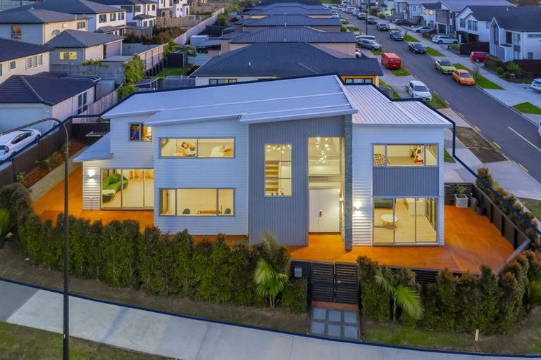 Photo of property in 299 Flat Bush School Road, Flat Bush, Auckland, 2019