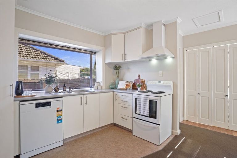 Photo of property in 23 Farrington Avenue, Bishopdale, Christchurch, 8053