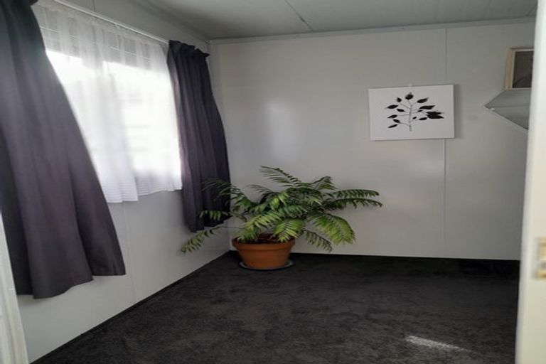 Photo of property in 49 Avalon Drive, Nawton, Hamilton, 3200