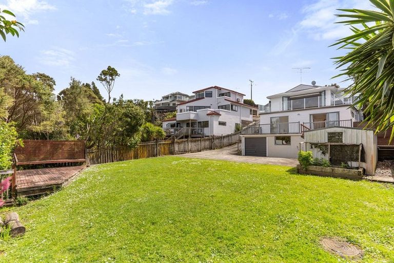 Photo of property in 84 Wade River Road, Stanmore Bay, Whangaparaoa, 0932
