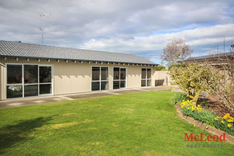 Photo of property in 22 Farm Road, Allenton, Ashburton, 7700