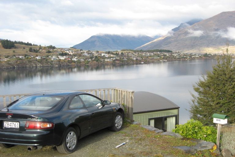 Photo of property in 28c Golden Terrace, Queenstown, 9300