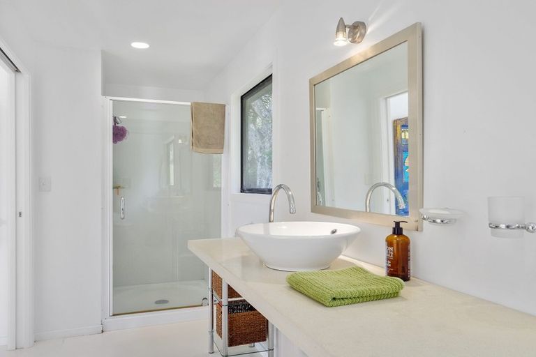 Photo of property in 51 Buckleton Road, Tawharanui Peninsula, Matakana, 0986