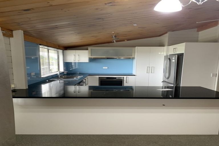 Photo of property in 209 Carnoustie Drive, Wattle Downs, Auckland, 2103