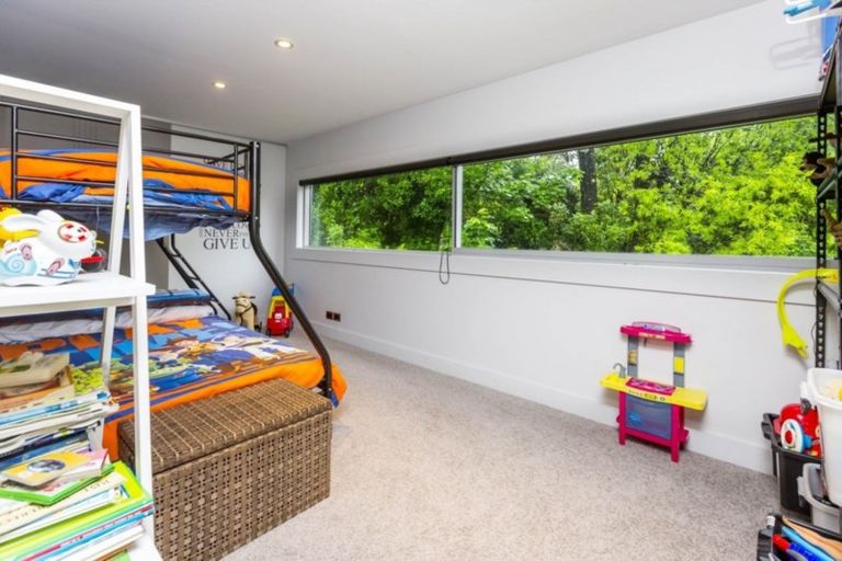 Photo of property in 18 Plateau Road, Te Marua, Upper Hutt, 5018