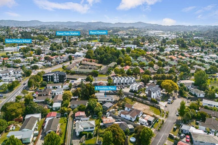 Photo of property in 8 Frostbite Place, Ranui, Auckland, 0612