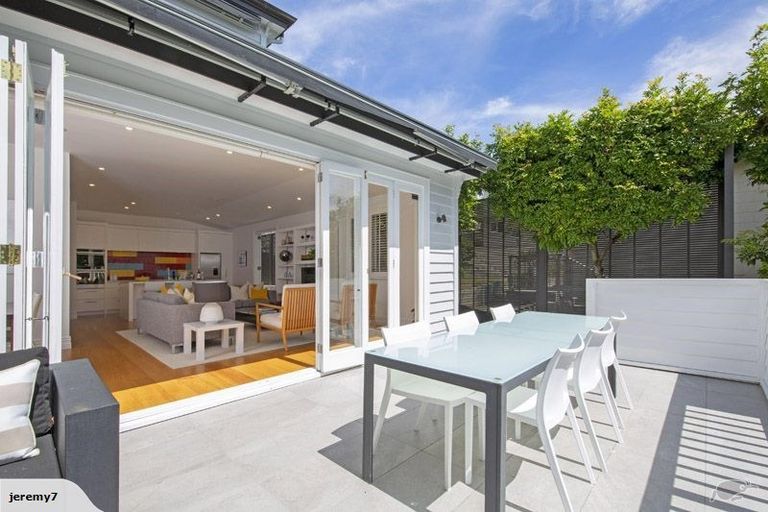 Photo of property in 11 Vine Street, Saint Marys Bay, Auckland, 1011