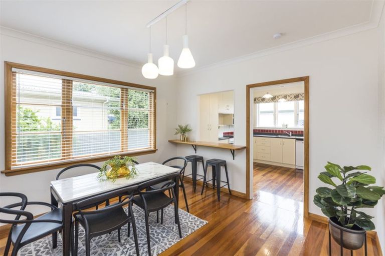 Photo of property in 25 Forbury Avenue, Takaro, Palmerston North, 4412