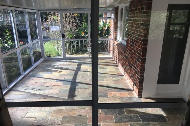 Photo of property in 41 Rimutaka Place, Titirangi, Auckland, 0604