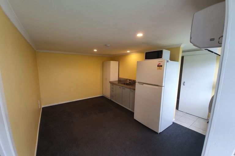 Photo of property in 32 Birmingham Street, Takaro, Palmerston North, 4412