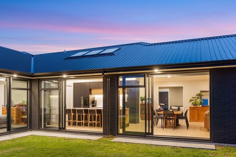 Photo of property in 24c Gawler Street, Te Horo Beach, Otaki, 5581