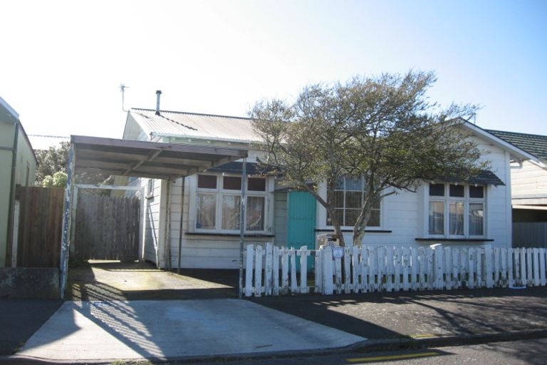 Photo of property in 15 Snelson Street, Palmerston North, 4410