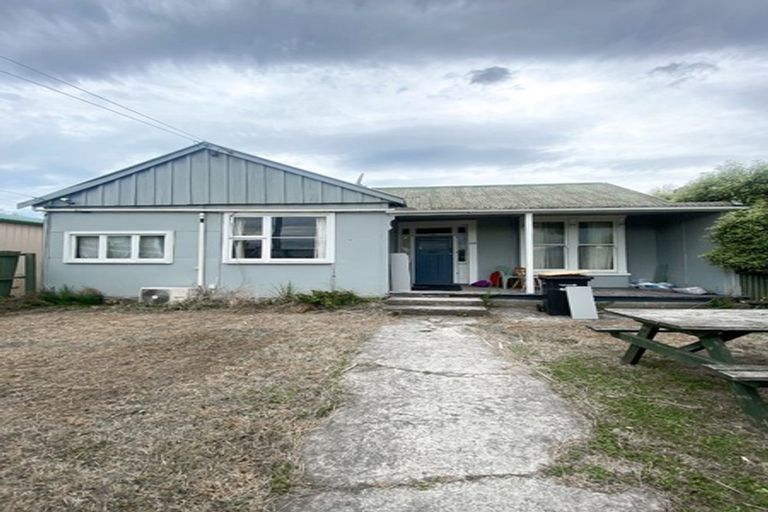 Photo of property in 106 Waltham Road, Sydenham, Christchurch, 8023