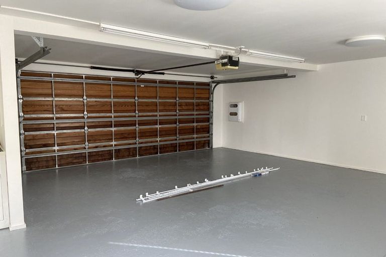 Photo of property in 2/78 Selwyn Crescent, Forrest Hill, Auckland, 0620