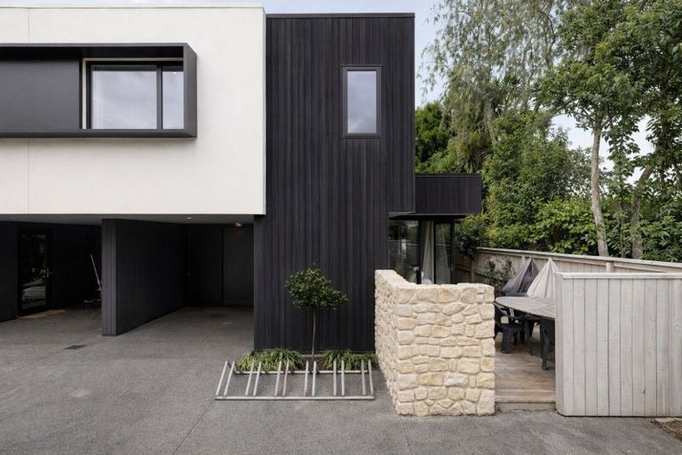 Photo of property in 109e Taylor Street, Cambridge, 3434