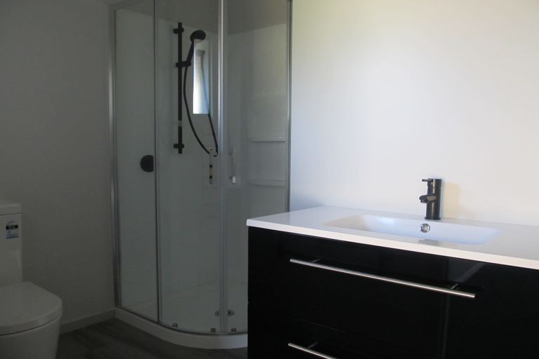 Photo of property in 8 Walker Place, Alexandra, 9320