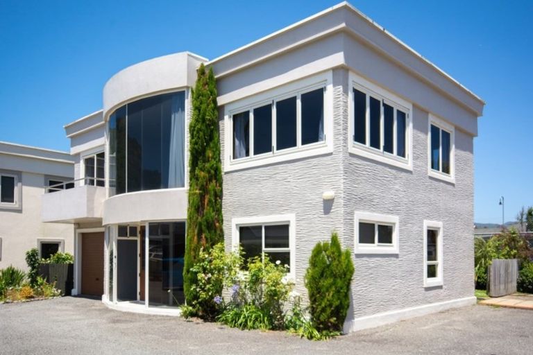 Photo of property in 29b Beach Road, Waikawa, Picton, 7220