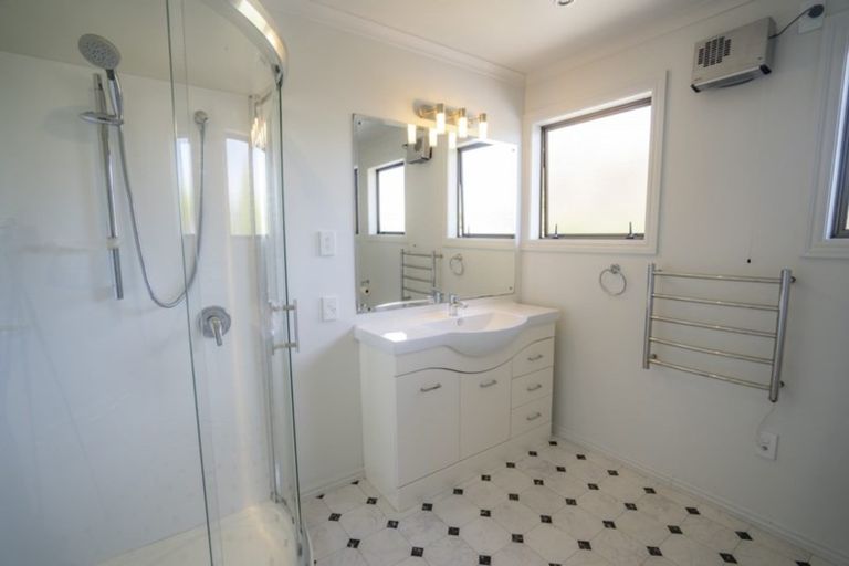 Photo of property in 119 Gladstone Terrace, Gladstone, Invercargill, 9810