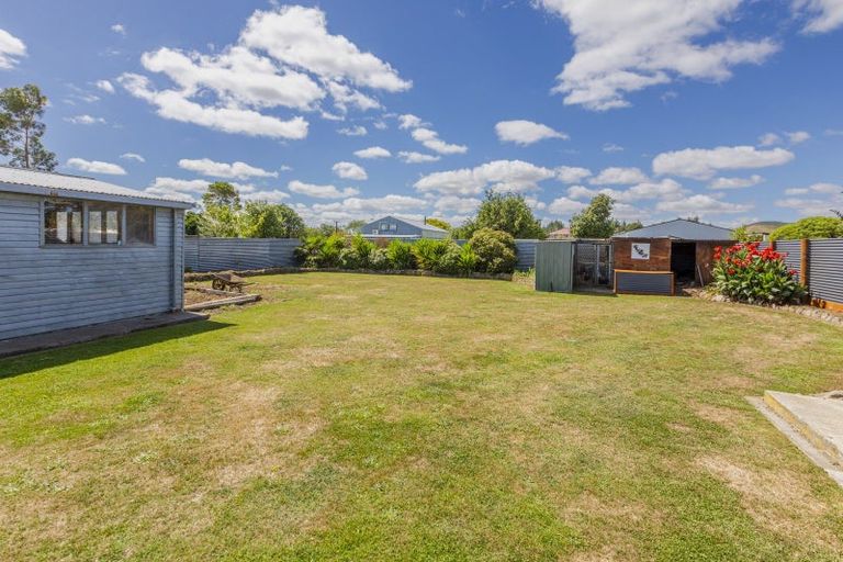 Photo of property in 40 Charles Street, Takapau, 4203