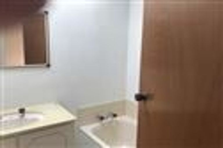 Photo of property in 8 Terrace Avenue, Mount Maunganui, 3116